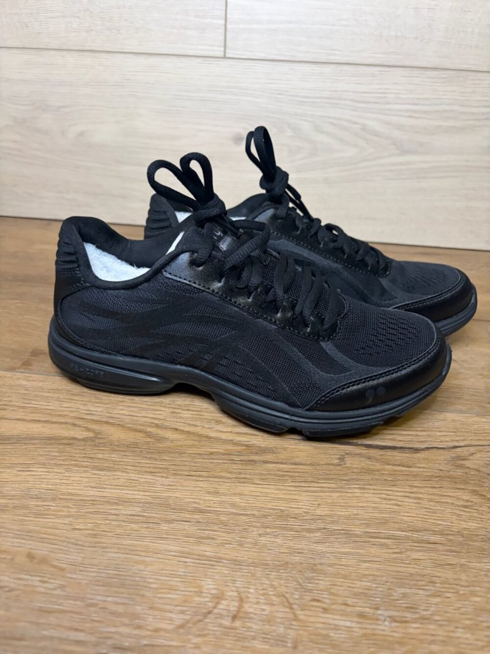 Ryka Womens Devo Plus 3 Black Fitness Comfort Walking Shoes Sneakers Size 7.5W
